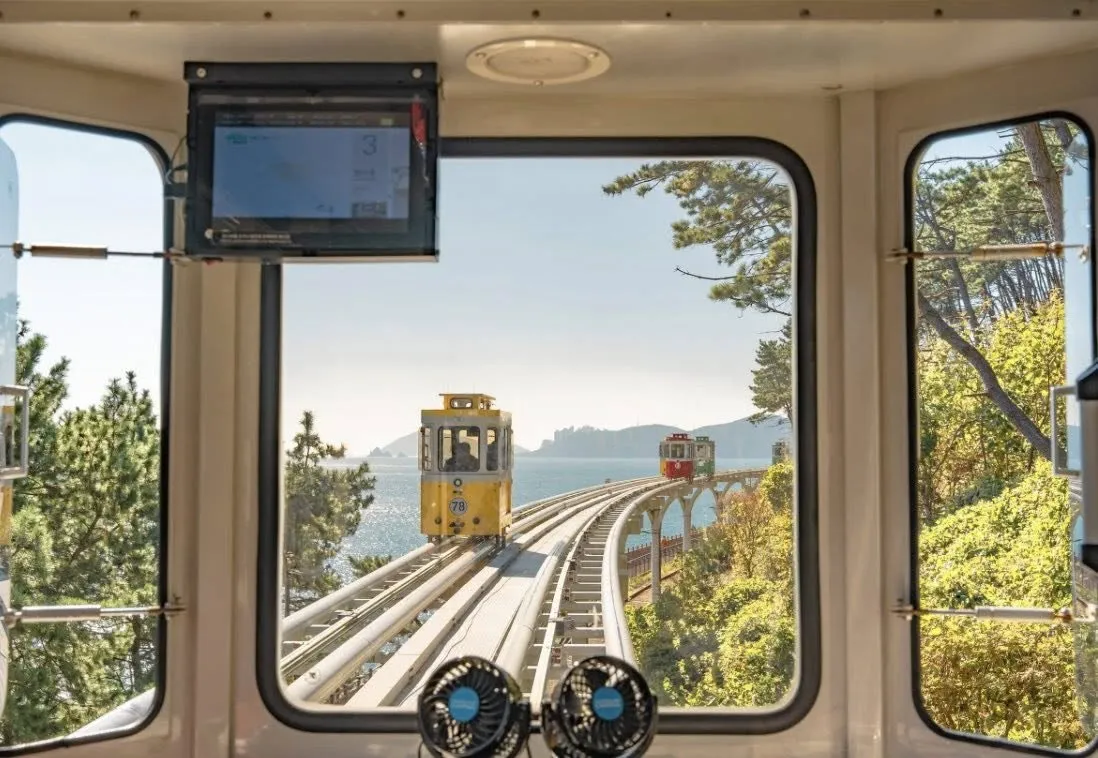  Haeundae Blue Line Park: Cung đường sắt ven biển mộng mơ nhất Busan 🌊