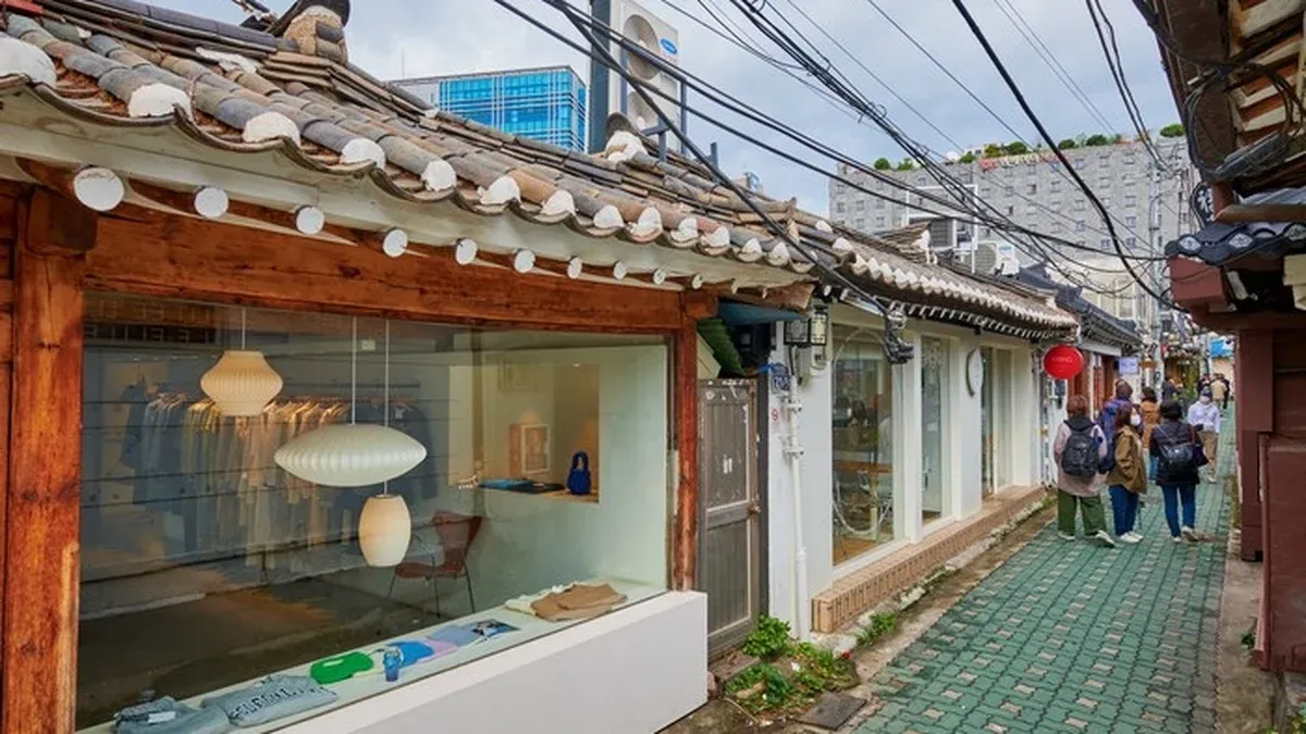 Khám phá làng hanok Ikseon dong ở Seoul, nơi quá khứ và hiện đại giao thoa giữa lòng thủ đô