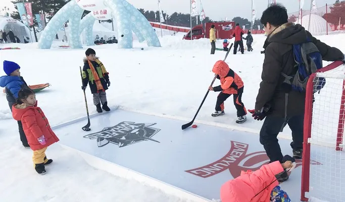 Mùa Đông ở Hàn hãy thử tài trượt tuyết tại Vivaldi Park Snowy Land