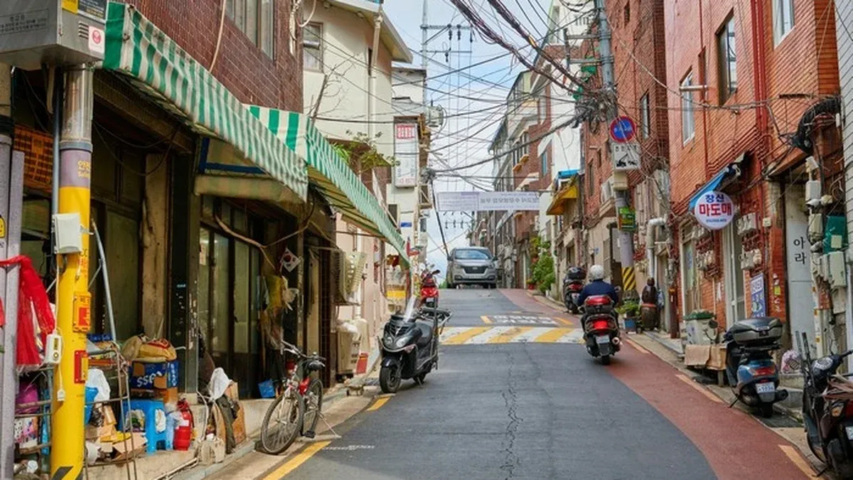 “Giữa trung tâm Seoul lại có nơi như thế này?” – Chỉ đi bộ khoảng 2km là đủ chữa lành tại con hẻm Changsin dong