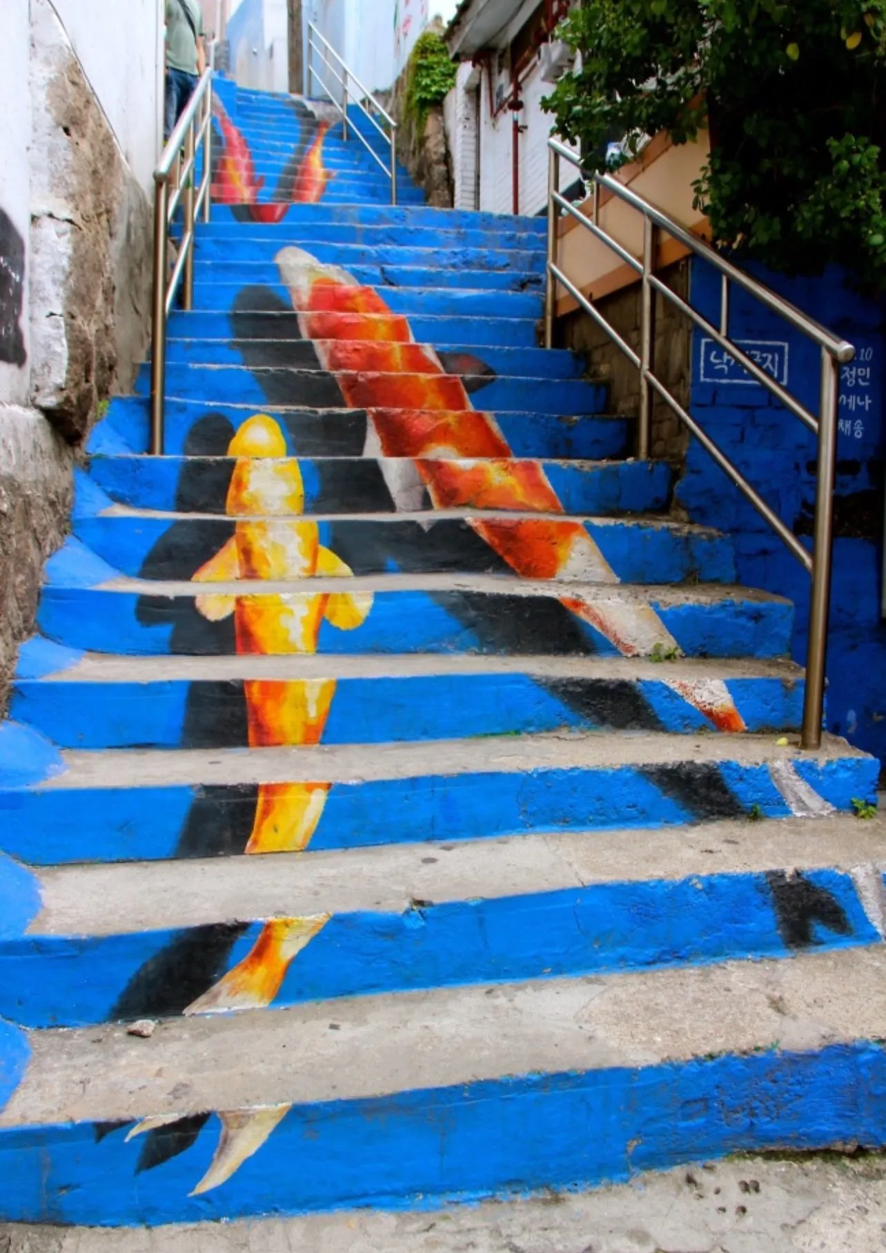 Ihwa Mural Village: Hành trình tìm về những mảng màu ký ức giữa lòng Seoul 🎨🏘️✨