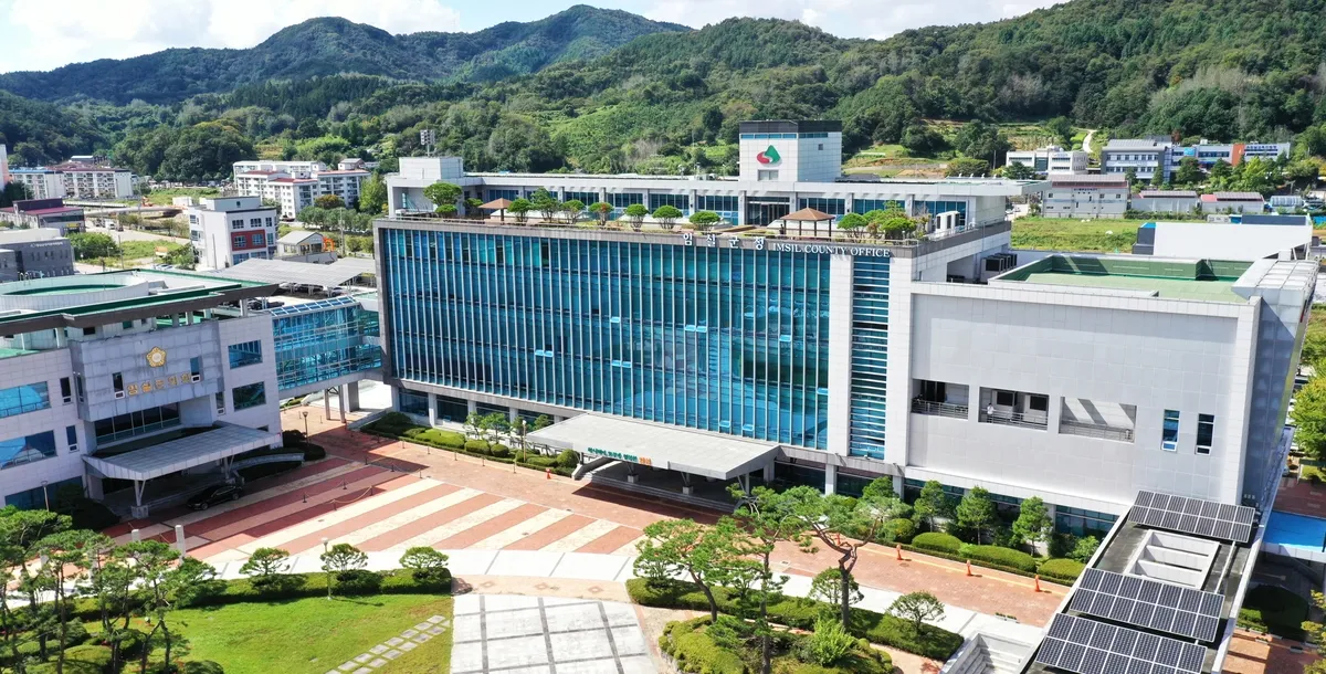 Huyện Imsil hỗ trợ gia đình đa văn hóa 100.000 won mỗi tháng tiền nuôi con