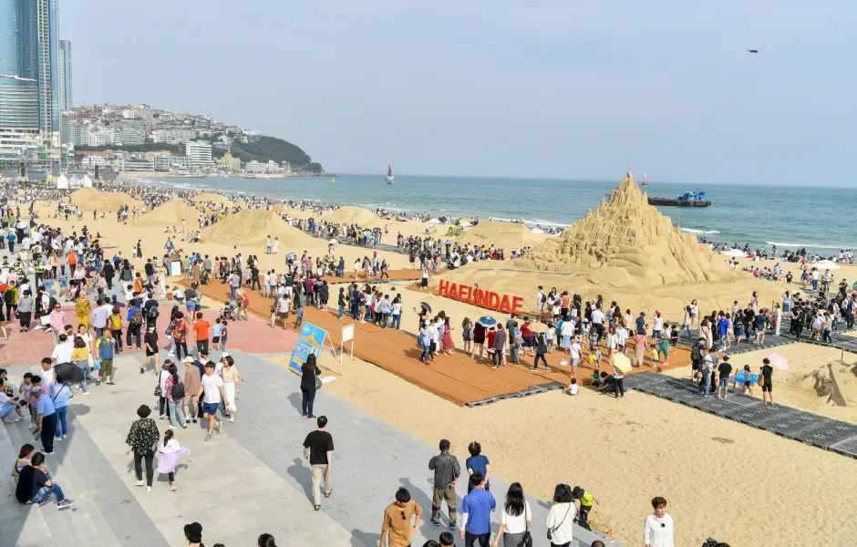 20 năm tôn vinh văn hóa Hàn Quốc qua nghệ thuật cát Busan