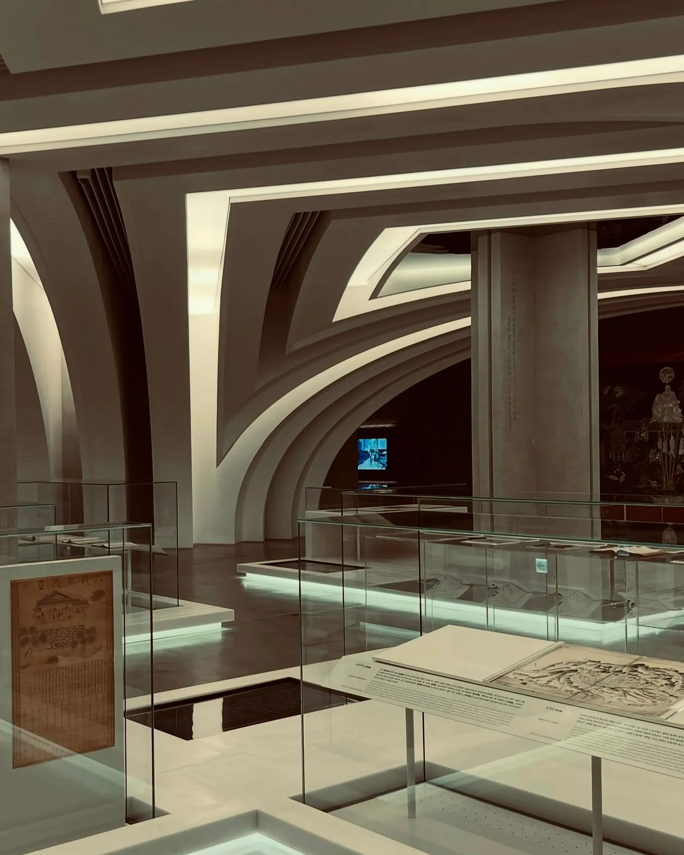 Bảo tàng ở Hàn Quốc: Khám phá Seosomun Shrine History Museum giữa lòng Seoul