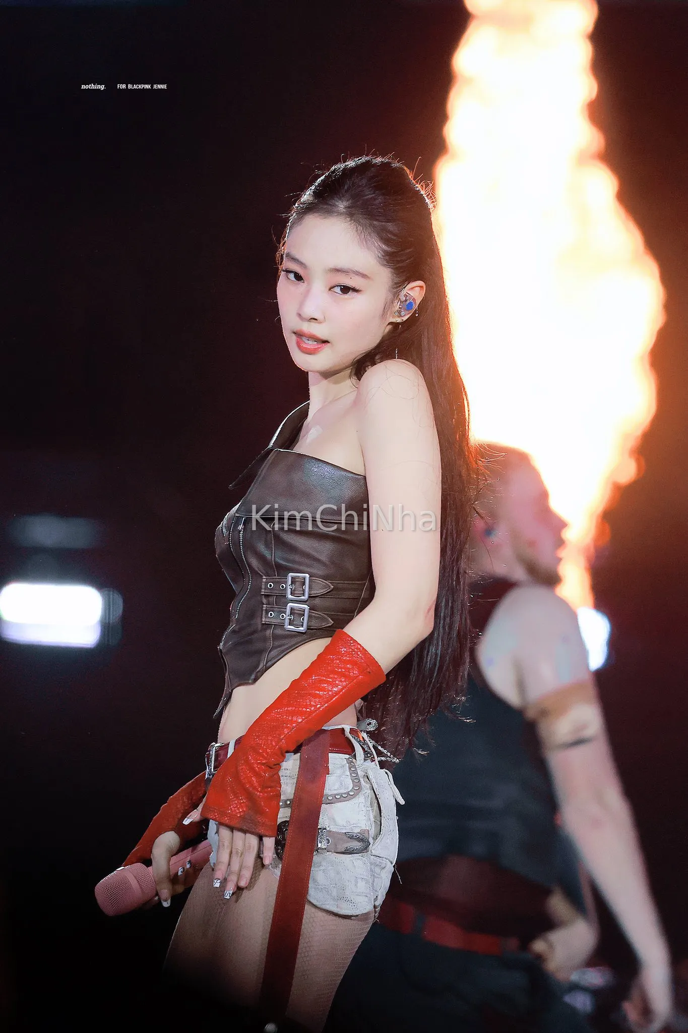 Tranh cãi "bắt nạt nhân viên" của Jennie (BLACKPINK) gây sốt mạng xã hội: Sự thật đằng sau 6,6 triệu lượt xem
