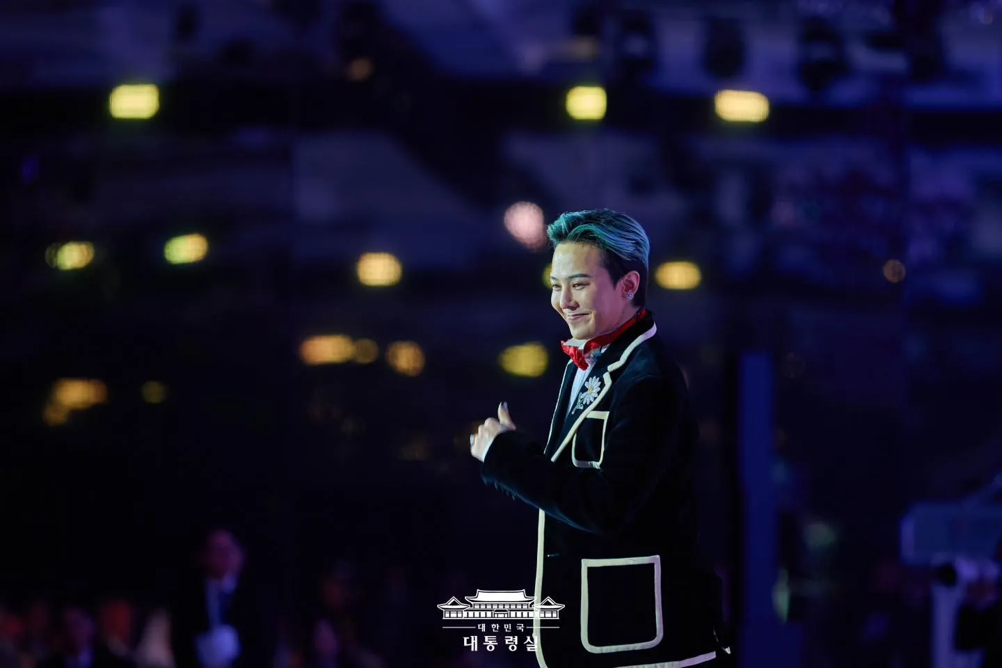Sĩ hết cả fan: G-Dragon được giới thiệu đến các Nguyên thủ tham dự APEC 2025