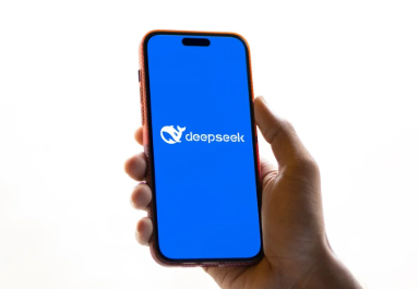 Lý do DeepSeek của Trung Quốc đang tạo nên cơn sốt AI toàn cầu