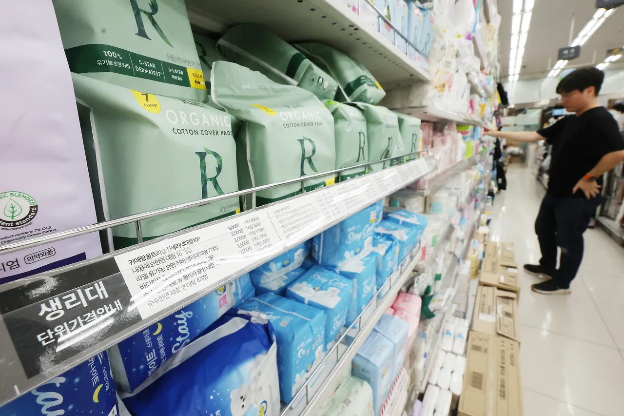 Mẹo tiết kiệm chi phí tại Hàn Quốc: Những lựa chọn rẻ hơn cửa hàng tiện lợi mà du khách thường bỏ qua
