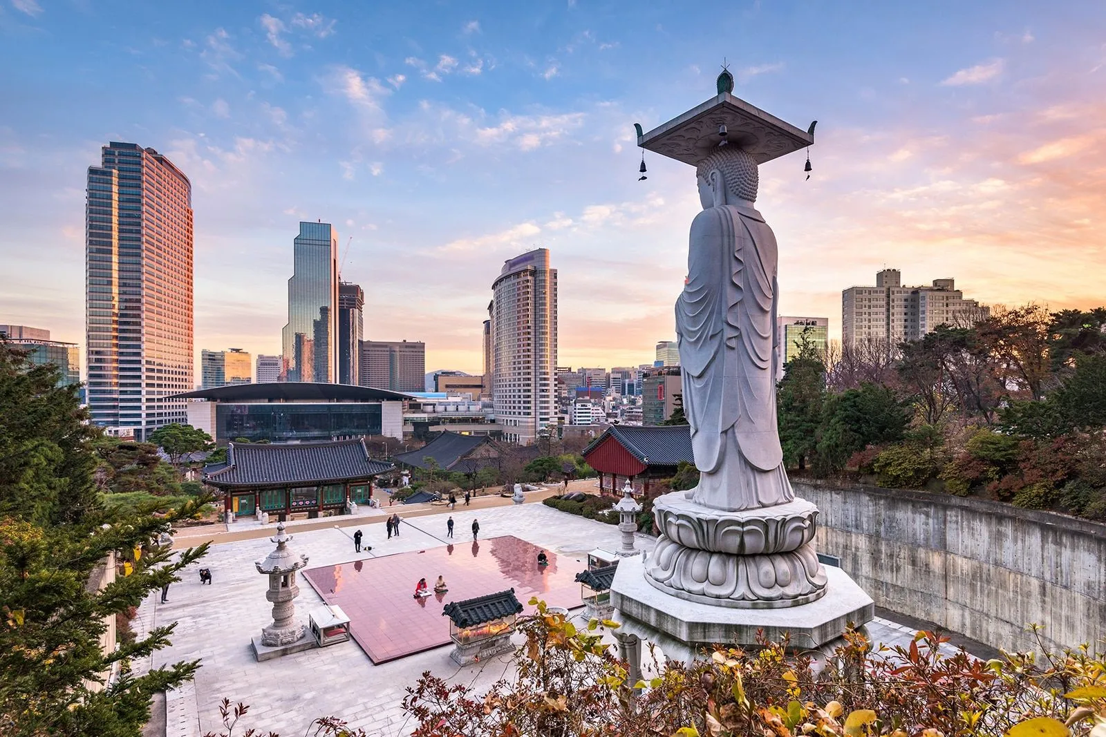 Tọa độ cầu duyên và giải hạn, gieo quẻ đầu năm ở Seoul mà người dân hay đi