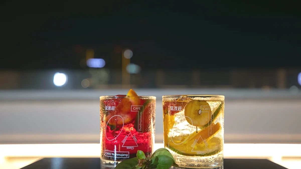 Cafe & Pub Yeonmujang: Không gian nghệ thuật độc đáo giữa lòng Seongsu, điểm đến không thể bỏ lỡ tại Seoul