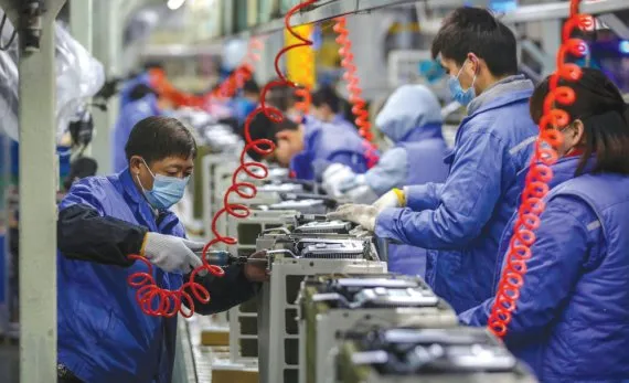 Thu nhập bình quân của lao động Việt Nam tại doanh nghiệp Hàn Quốc ở TPHCM đạt 9,6 triệu đồng mỗi tháng năm 2025