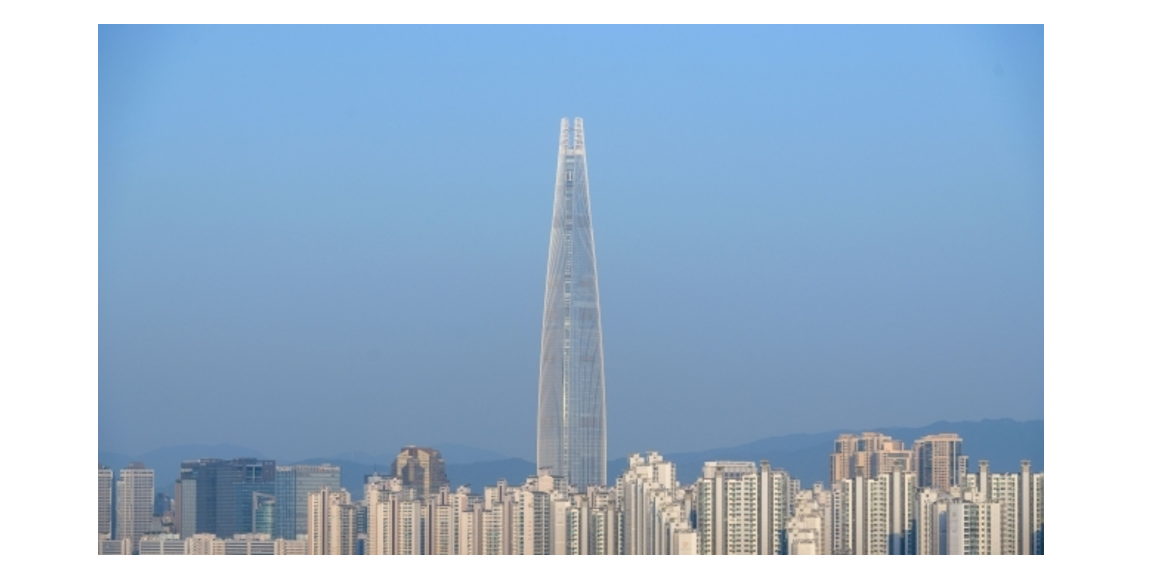 Loạt bài về khó khăn tài chính của Lotte Group: Dùng Lotte World Tower làm tài sản thế chấp cho Lotte Chemical