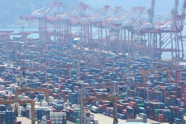 Hiệu quả kinh tế của kỳ nghỉ dài bị nghi ngờ