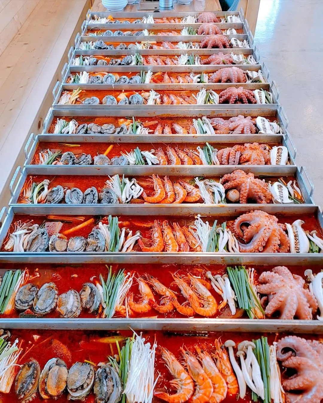 Myeongpum Jeju Tong-galchi: Thưởng thức Cá Hố đặc sản Jeju ngay giữa lòng Gyeongju cổ kính 🐟🥢