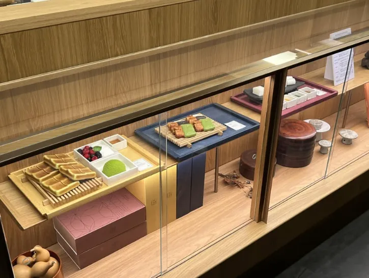 Osulloc tea house Bukchon – Thưởng trà Jeju giữa lòng làng cổ nghìn năm tuổi 🍵