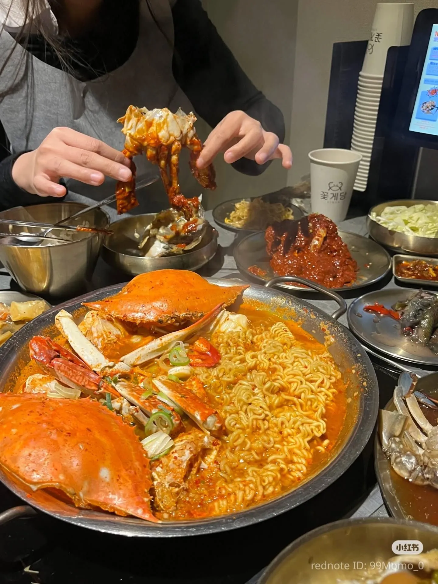 Thánh địa cua ngâm tương và canh cua xanh tại Sinsa Seoul – thiên đường cho team mê hải sản 🦀